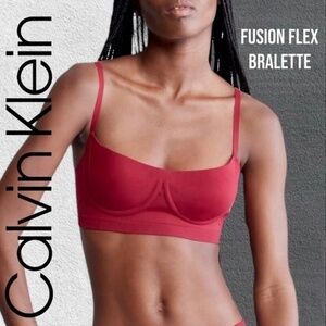 CALVIN KLEIN Fusion Flex Unlined Balconette Bralette in Red NWT/Md